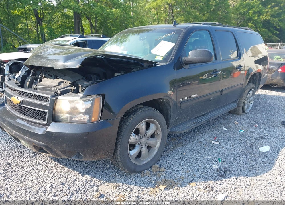 2013 CHEVROLET SUBURBAN VIN: 1GNSKJE72DR133799