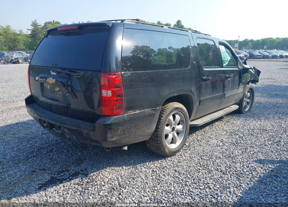 2013 CHEVROLET SUBURBAN VIN: 1GNSKJE72DR133799