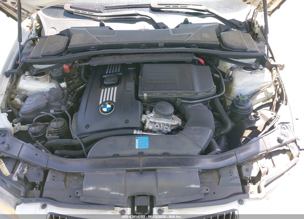 2008 BMW 335I VIN: WBAVB77528NH78762