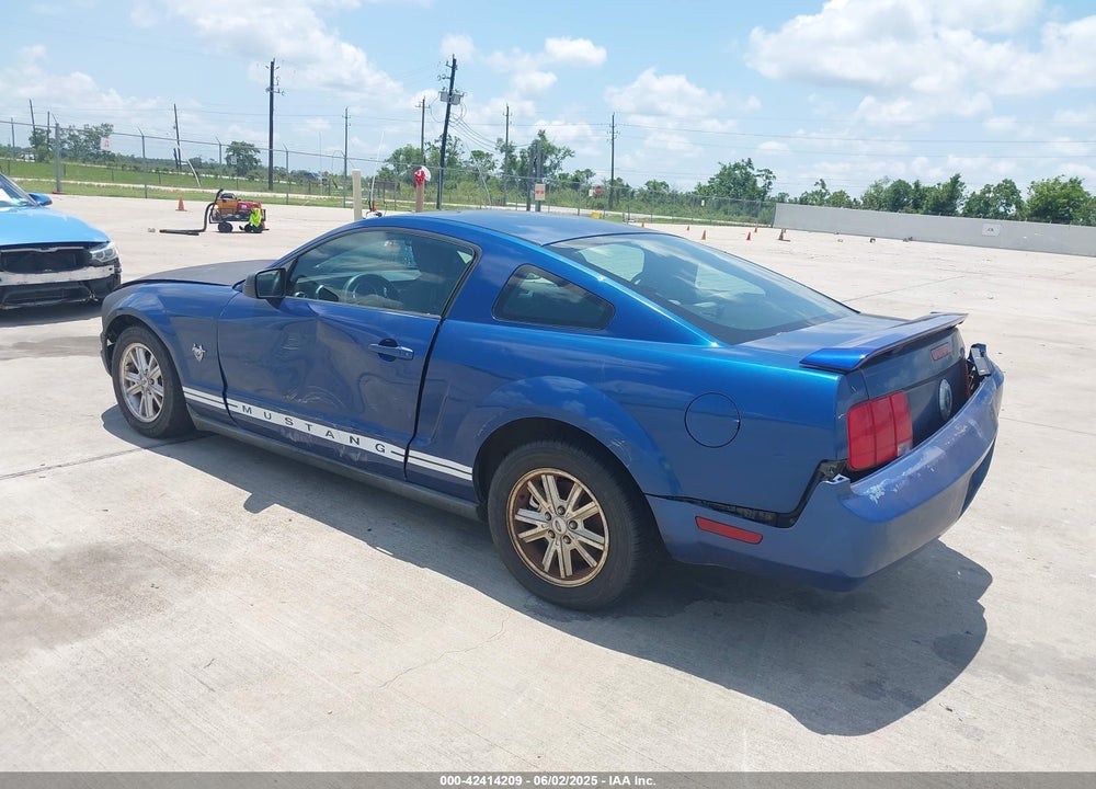 2009 FORD MUSTANG VIN: 1ZVHT80N595126582