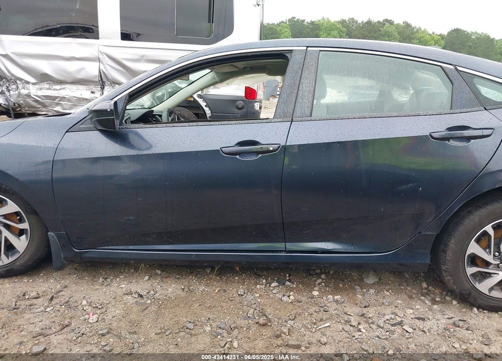 2017 HONDA CIVIC VIN: 2HGFC2F78HH544871
