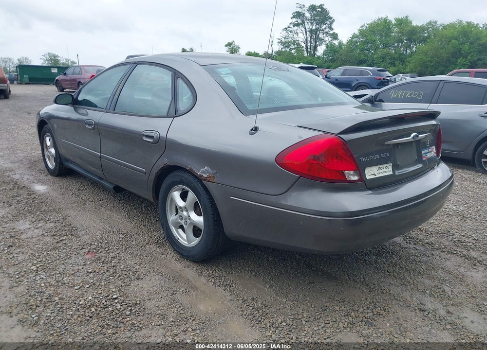 2002 FORD TAURUS SES VIN: 1FAFP55S72A116196