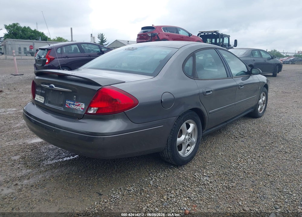 2002 FORD TAURUS SES VIN: 1FAFP55S72A116196