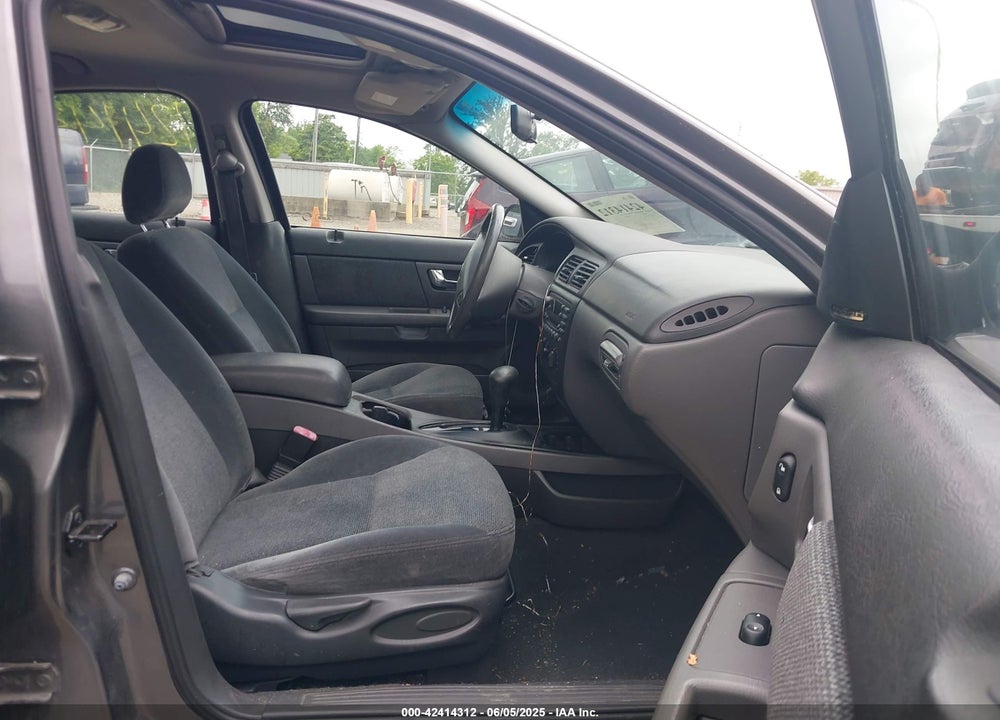 2002 FORD TAURUS SES VIN: 1FAFP55S72A116196