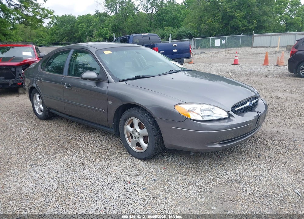 2002 FORD TAURUS SES VIN: 1FAFP55S72A116196