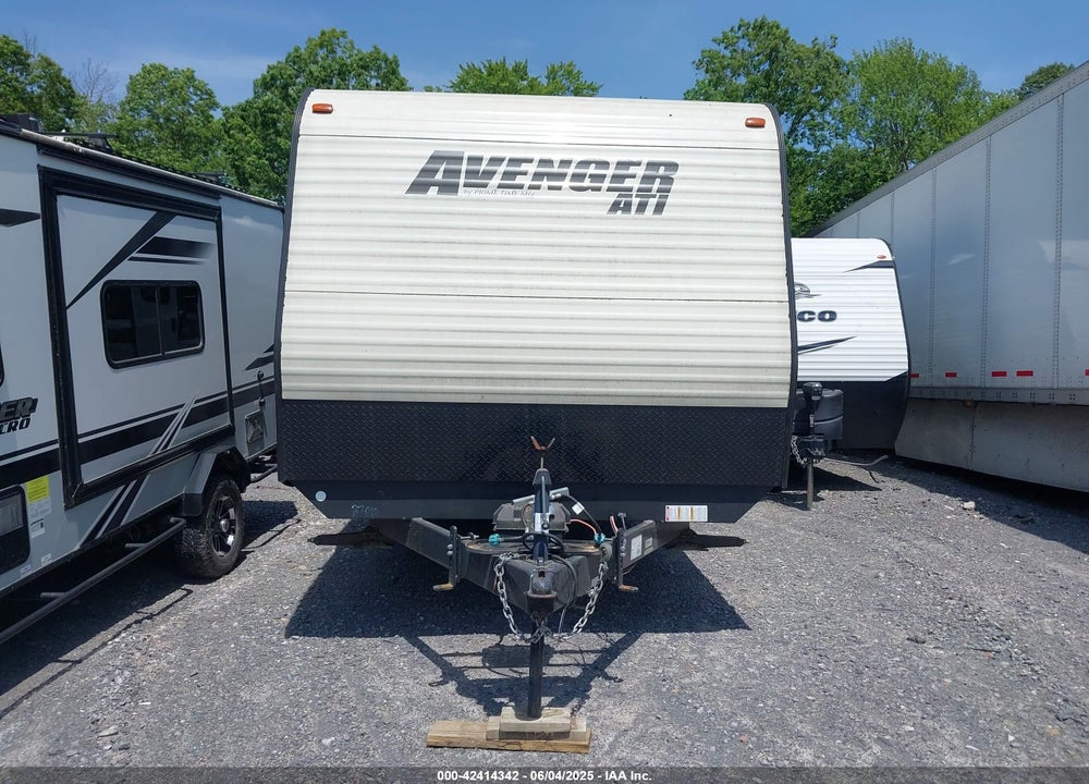 2017 AVENGER TRAVEL TRAILER VIN: 5ZT2AVSB1HB912748
