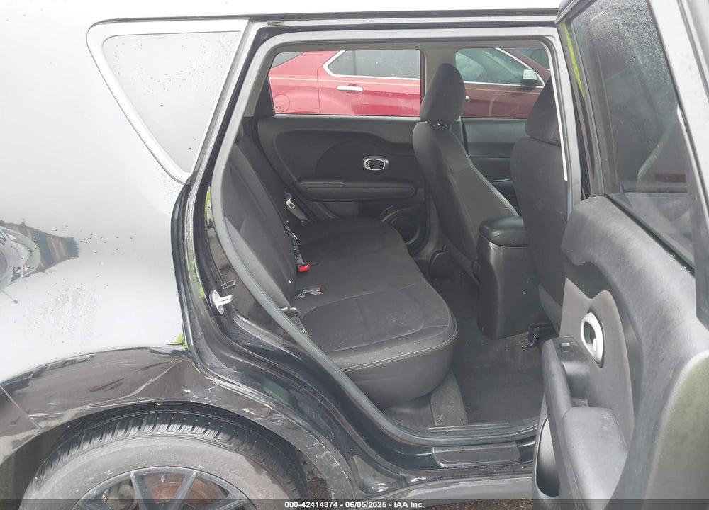 2016 KIA SOUL VIN: KNDJN2A20G7250180