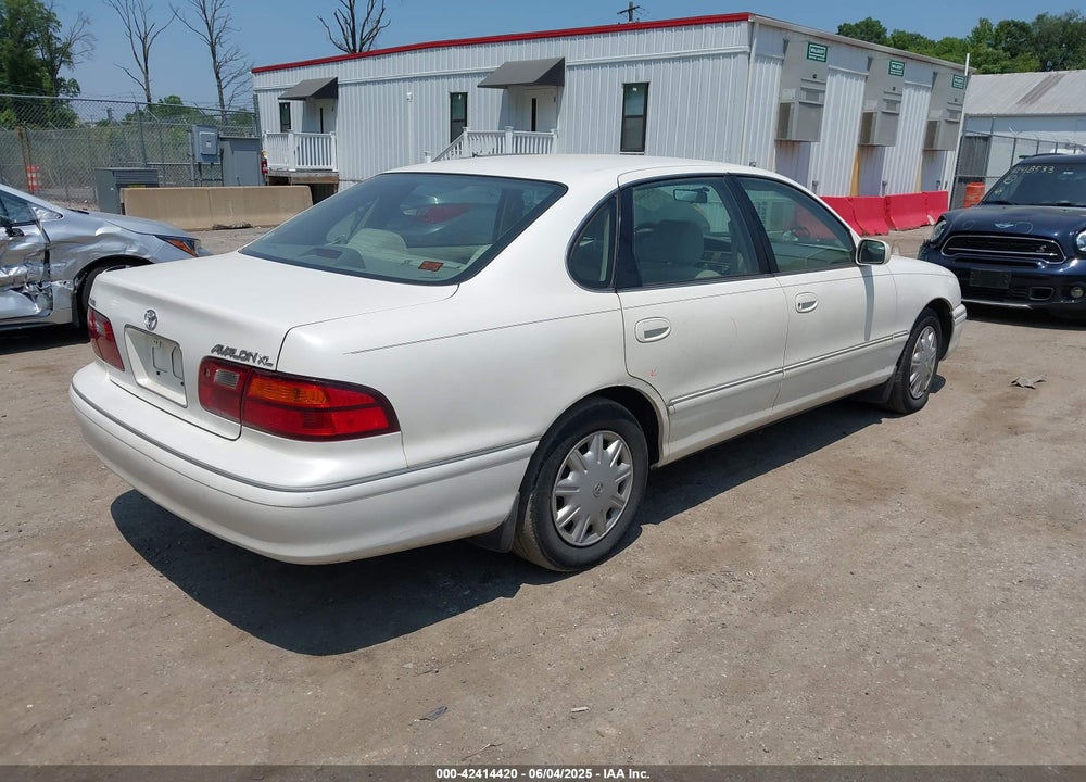 1999 TOYOTA AVALON XL VIN: 4T1BF18B5XU325390