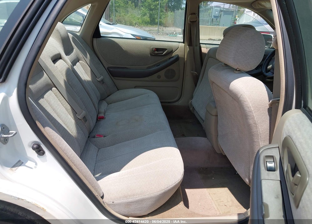 1999 TOYOTA AVALON XL VIN: 4T1BF18B5XU325390