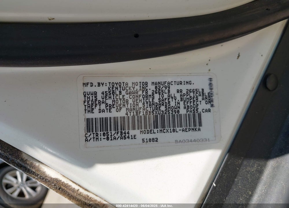 1999 TOYOTA AVALON XL VIN: 4T1BF18B5XU325390