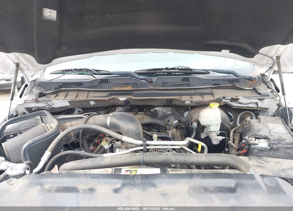 2015 RAM 1500 VIN: 1C6RR6KT3FS664126