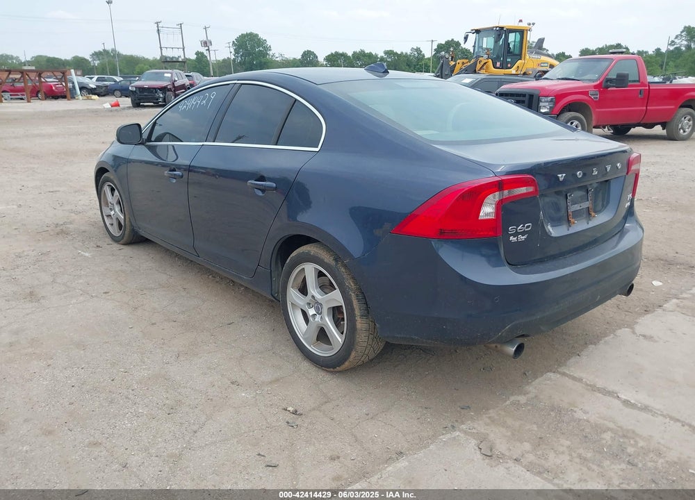 2013 VOLVO S60 T5 PLATINUM VIN: YV1612FHXD2173223