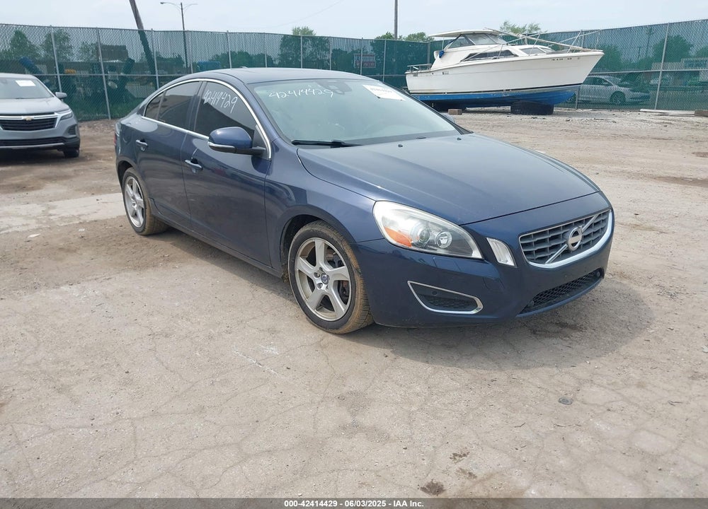 2013 VOLVO S60 T5 PLATINUM VIN: YV1612FHXD2173223