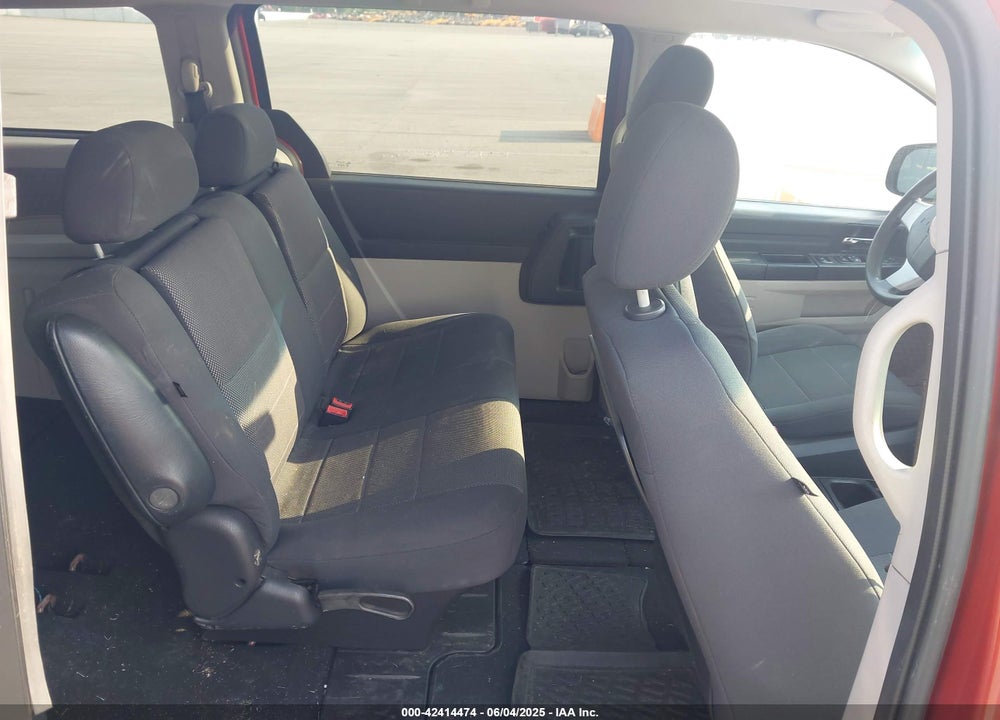2008 DODGE GRAND CARAVAN SE VIN: 2D8HN44H58R724409