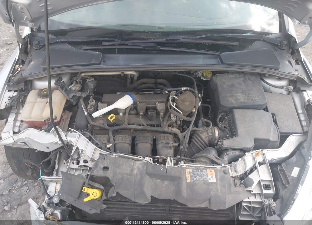 2016 FORD FOCUS VIN: 1FADP3K20GL236191