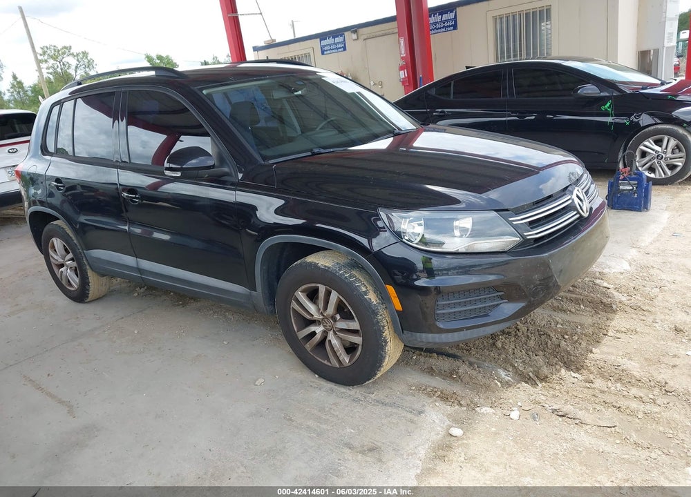 2016 VOLKSWAGEN TIGUAN VIN: WVGAV7AX5GW554163