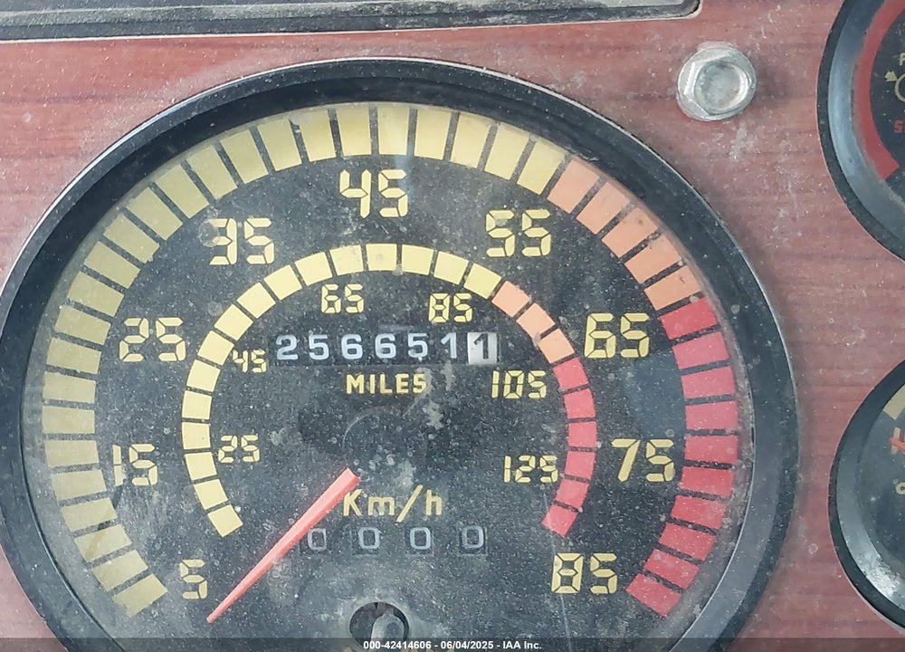 1999 MACK 600 CH600 VIN: 1M1AA18Y5XW113502
