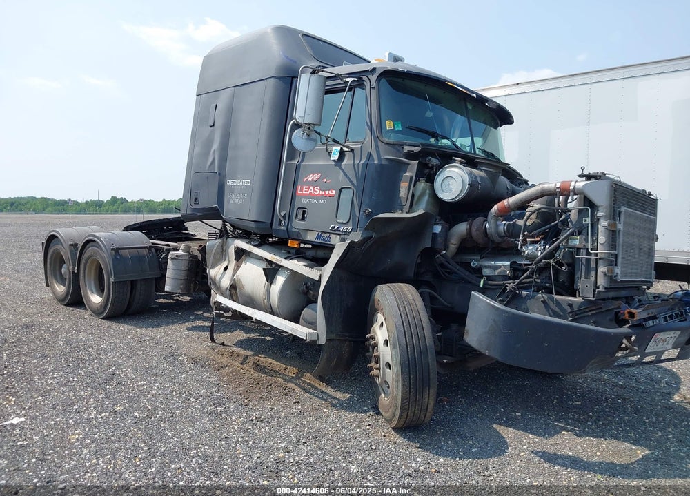 1999 MACK 600 CH600 VIN: 1M1AA18Y5XW113502