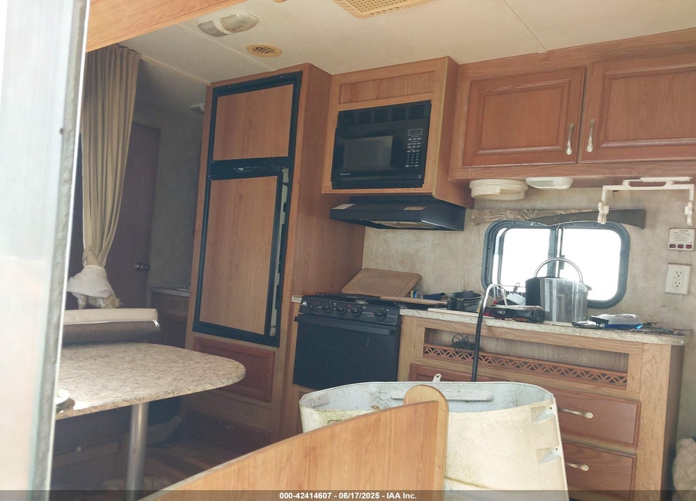 2009 JAYCO OTHER VIN: 1UJBJ02K8918A0195