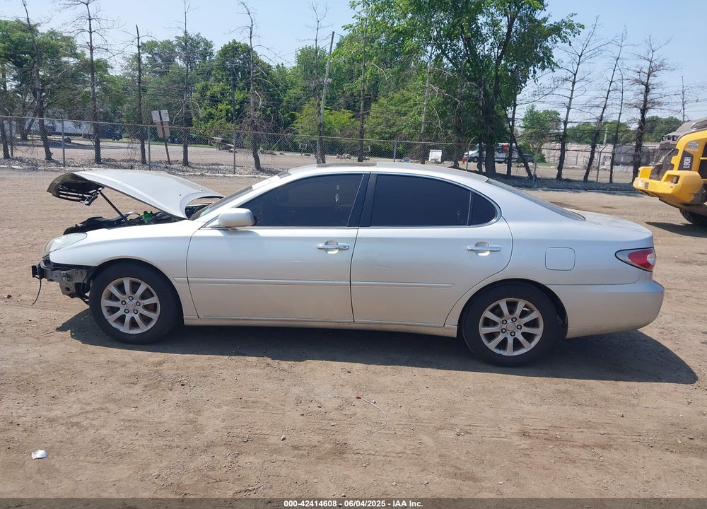 2002 LEXUS ES 300 VIN: JTHBF30G125023832