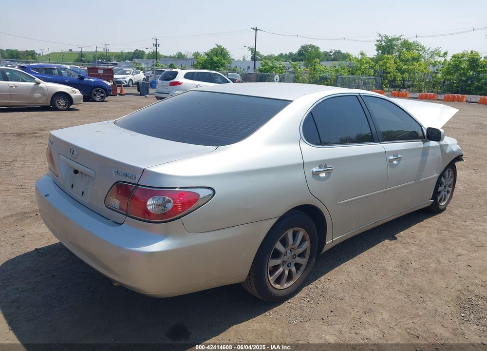 2002 LEXUS ES 300 VIN: JTHBF30G125023832