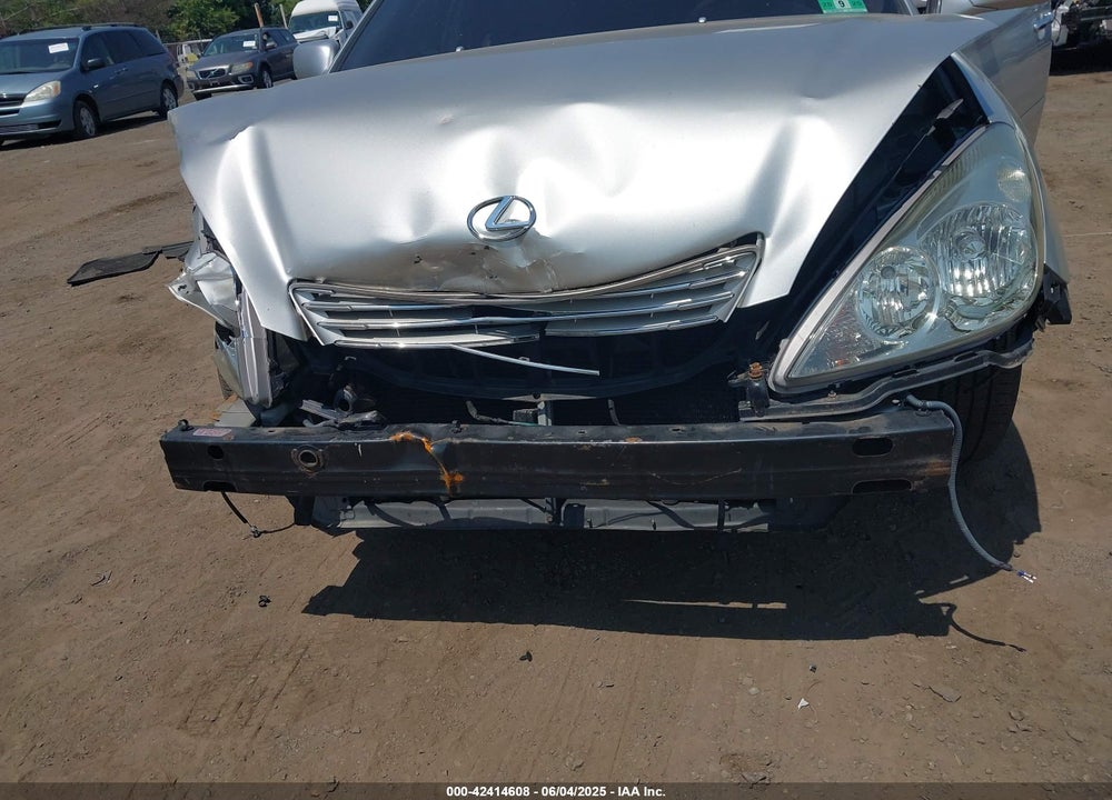 2002 LEXUS ES 300 VIN: JTHBF30G125023832