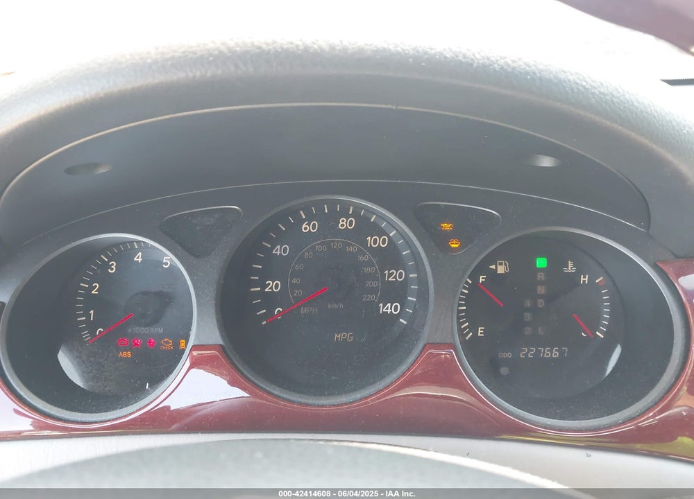 2002 LEXUS ES 300 VIN: JTHBF30G125023832