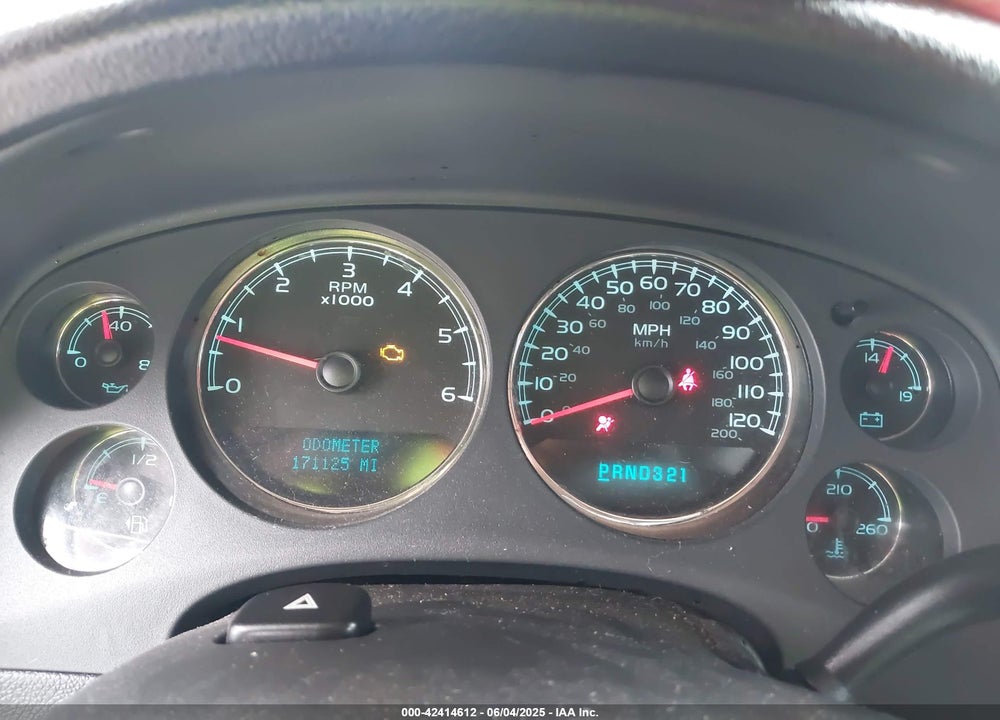 2008 GMC YUKON VIN: 1GKFC13C48R269014