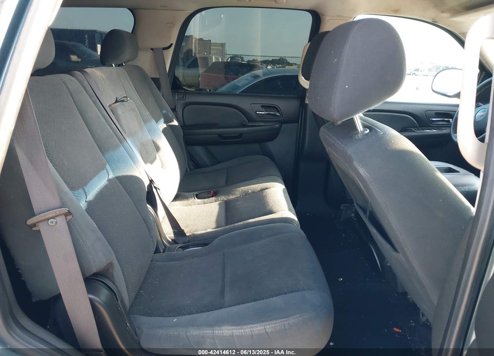 2008 GMC YUKON VIN: 1GKFC13C48R269014