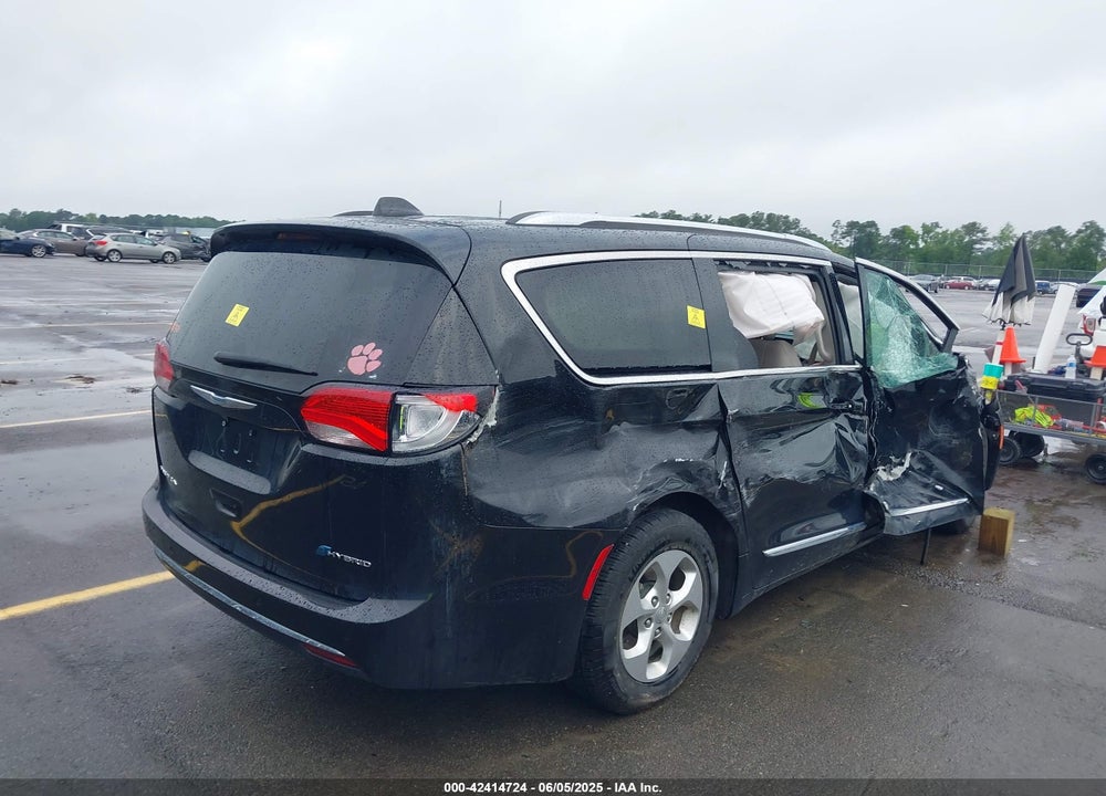 2018 CHRYSLER PACIFICA HYBRID TOURING L VIN: 2C4RC1L74JR183472