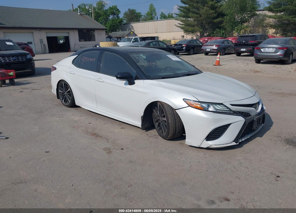 2019 TOYOTA CAMRY XSE VIN: 4T1B61HK2KU236885