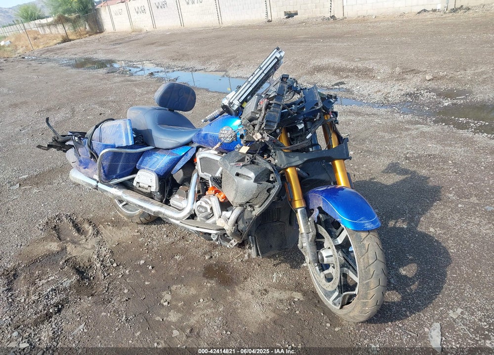 2025 HARLEY-DAVIDSON FLHXU VIN: 1HD1AK718SB607457