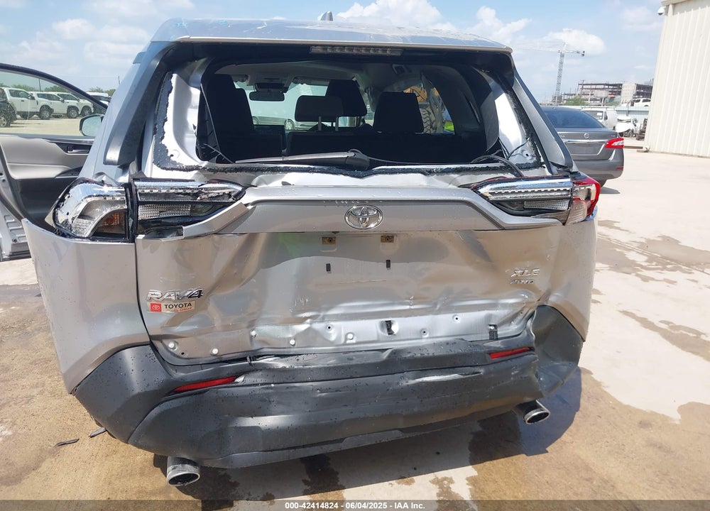2020 TOYOTA RAV4 VIN: JTMP1RFV0LJ030911