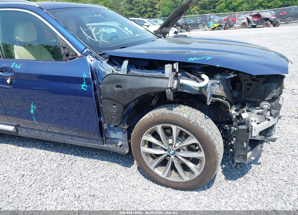 2019 BMW X3 VIN: 5UXTR9C51KLD92259