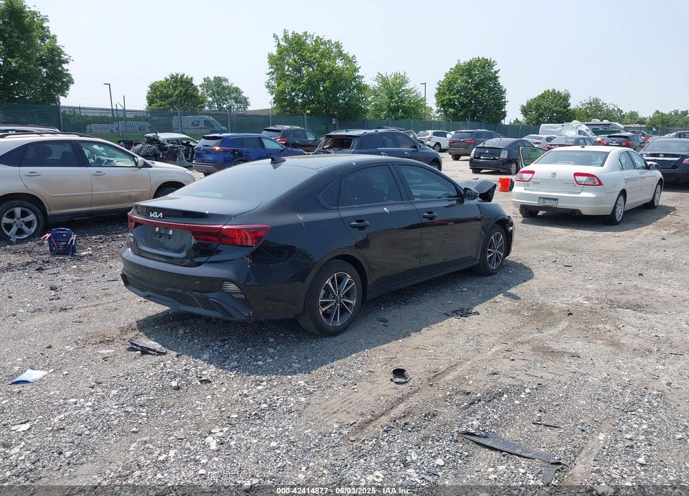 2024 KIA FORTE VIN: 3KPF24AD2RE719185
