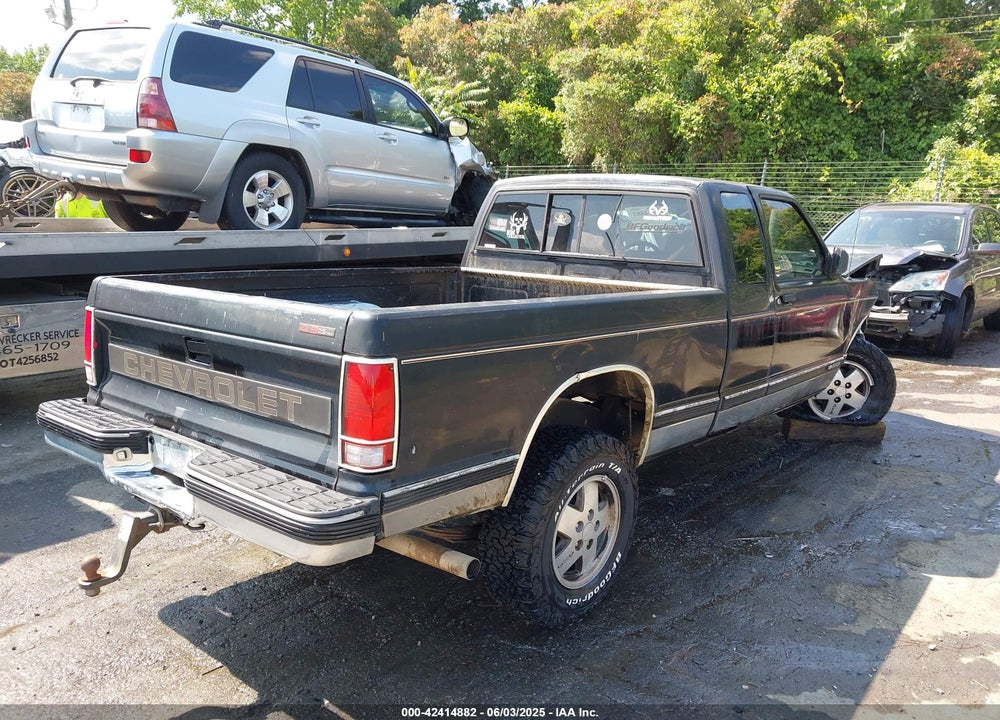 1993 CHEVROLET S TRUCK S10 VIN: 1GCCT19Z6P8123485