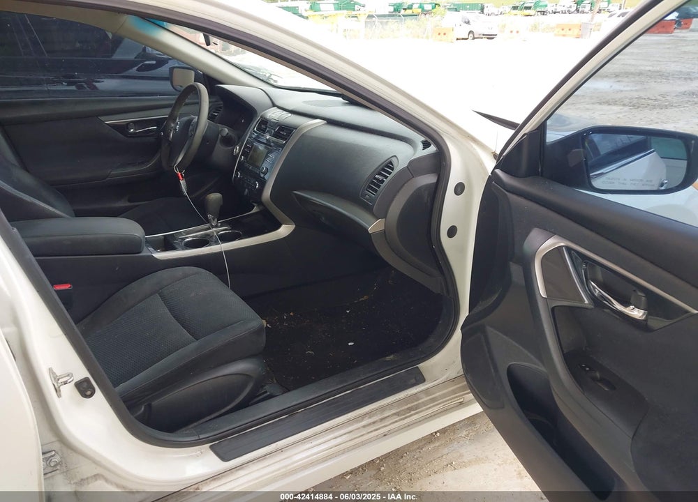 2014 NISSAN ALTIMA VIN: 1N4AL3AP5EC190012