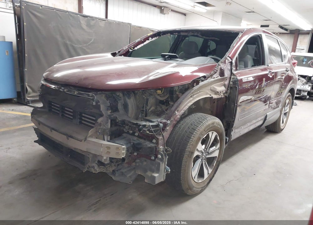 2018 HONDA CR-V LX VIN: 2HKRW5H38JH407117