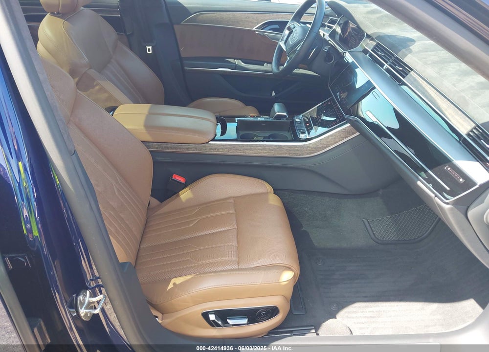2019 AUDI A8 L VIN: WAU8DAF82KN017394
