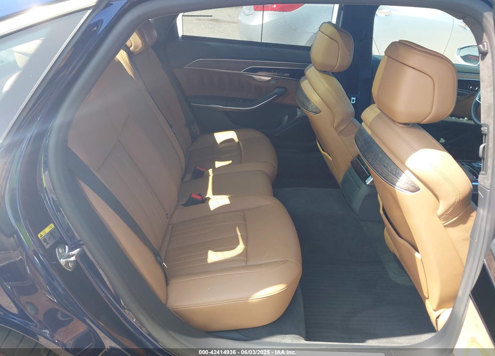 2019 AUDI A8 L VIN: WAU8DAF82KN017394