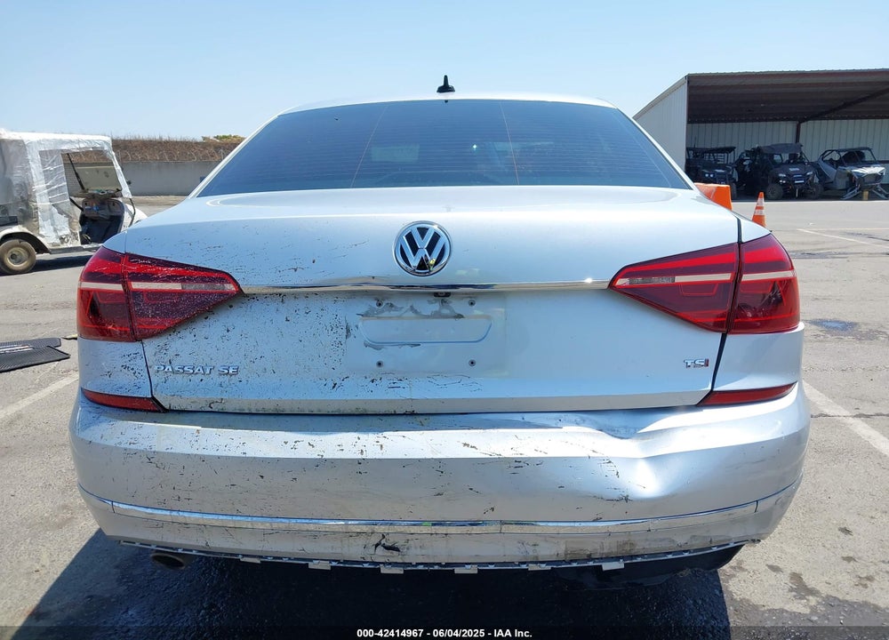 2017 VOLKSWAGEN PASSAT VIN: 1VWBT7A3XHC002069