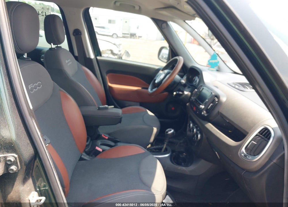 2014 FIAT 500L VIN: ZFBCFADH8EZ018575