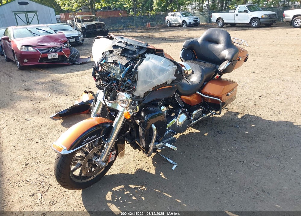 2014 HARLEY-DAVIDSON FLHTK ELECTRA GLIDE ULTRA LTD VIN: 1HD1KEL17EB607197