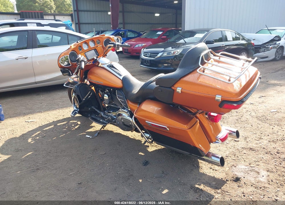 2014 HARLEY-DAVIDSON FLHTK ELECTRA GLIDE ULTRA LTD VIN: 1HD1KEL17EB607197