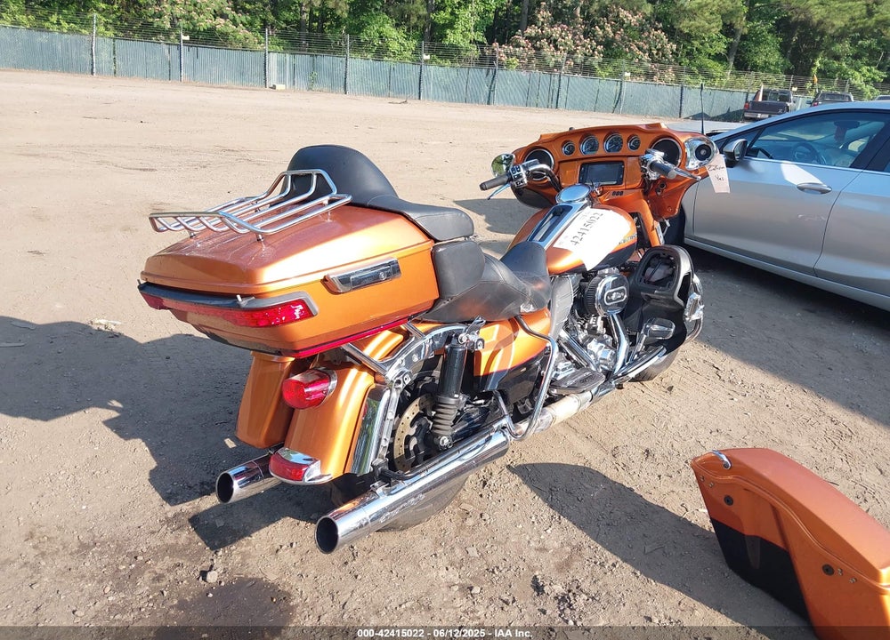 2014 HARLEY-DAVIDSON FLHTK ELECTRA GLIDE ULTRA LTD VIN: 1HD1KEL17EB607197