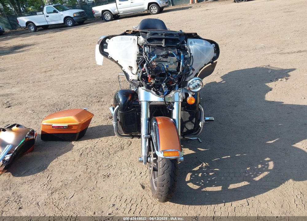 2014 HARLEY-DAVIDSON FLHTK ELECTRA GLIDE ULTRA LTD VIN: 1HD1KEL17EB607197