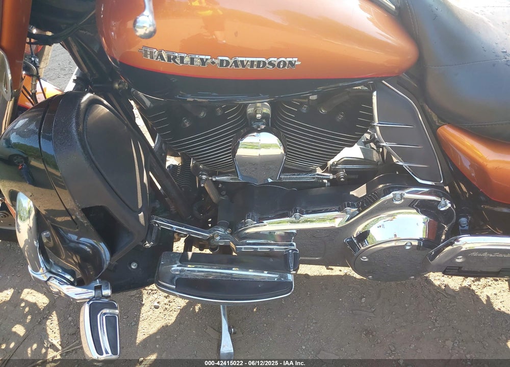 2014 HARLEY-DAVIDSON FLHTK ELECTRA GLIDE ULTRA LTD VIN: 1HD1KEL17EB607197