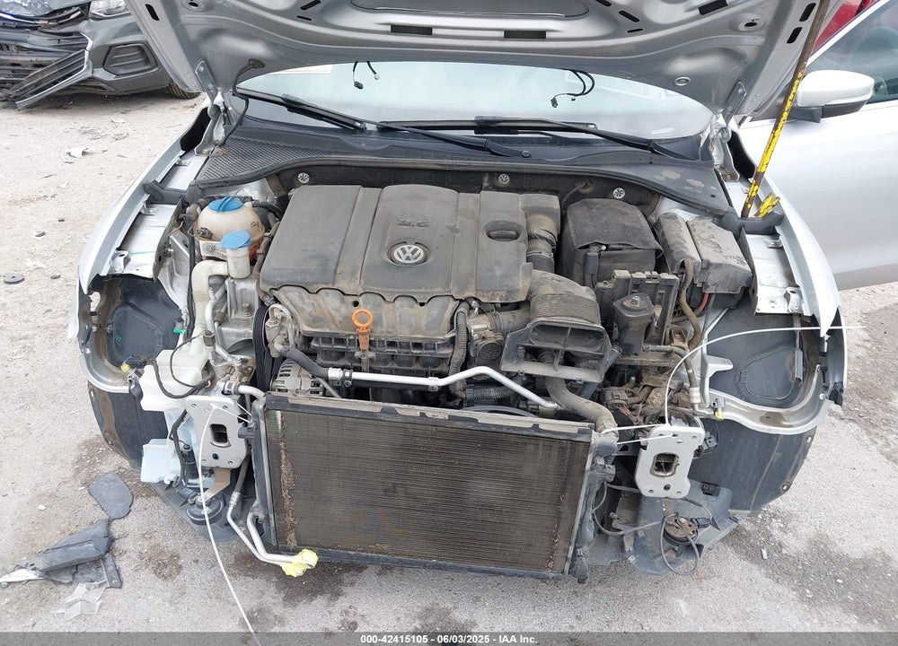 2013 VOLKSWAGEN PASSAT VIN: 1VWBH7A31DC011514