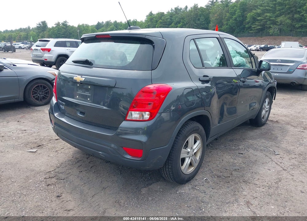 2019 CHEVROLET TRAX VIN: 3GNCJNSB3KL258399
