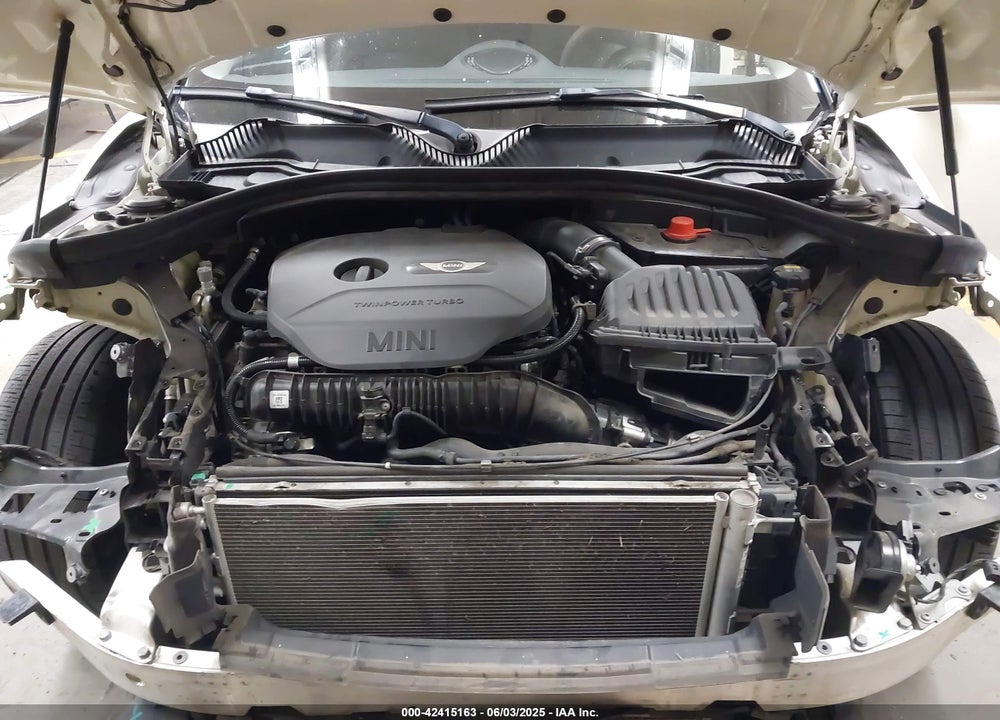 2017 MINI CLUBMAN VIN: WMWLN9C39H2E49735
